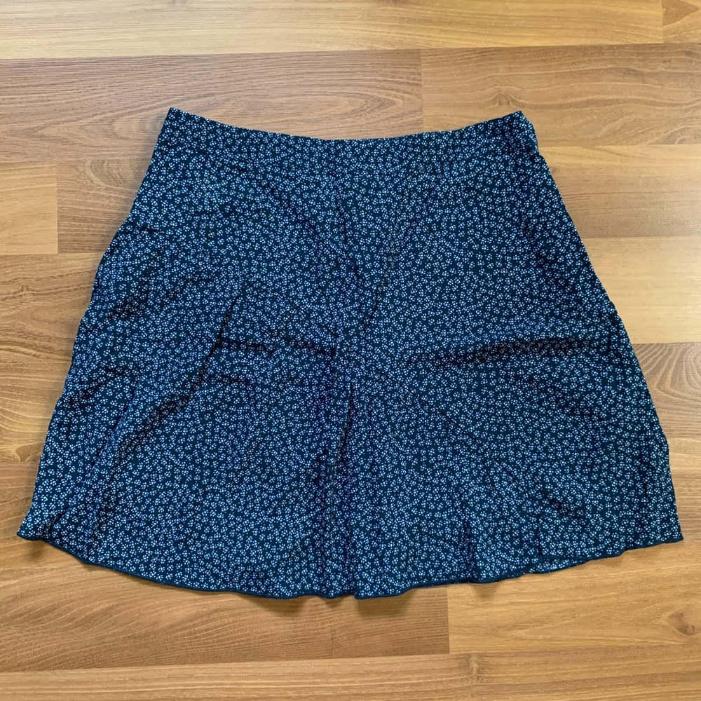 Flowy floral skirt
